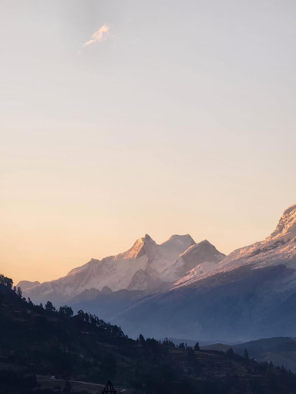 Lhotse Hostel B&B Huaraz  Εξωτερικό φωτογραφία