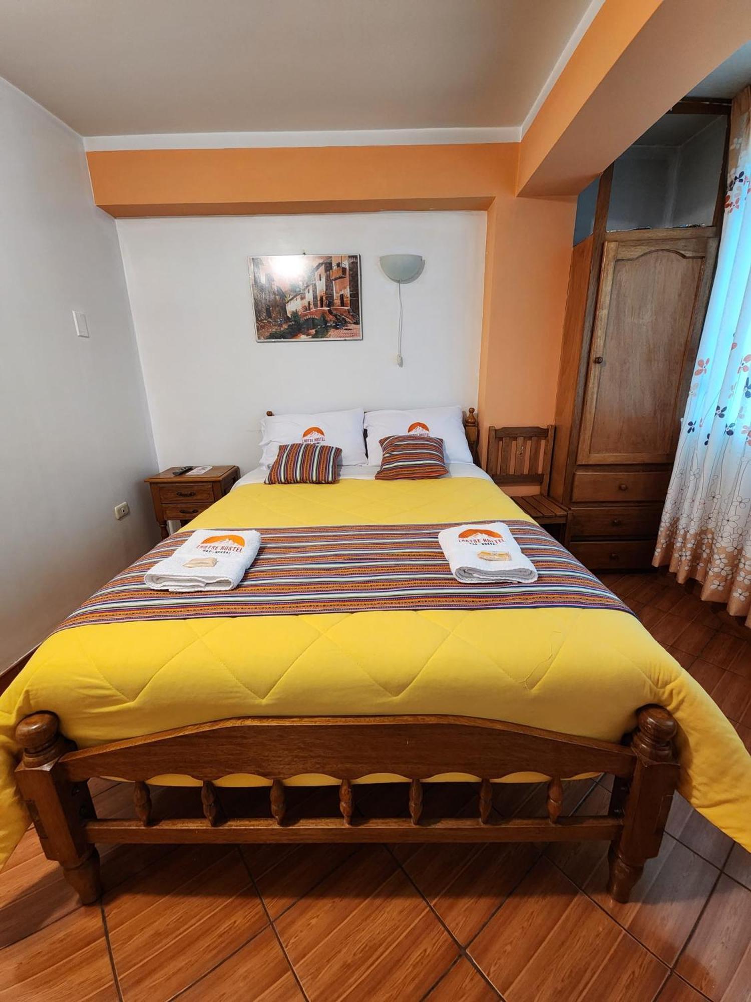 Lhotse Hostel B&B Huaraz  Εξωτερικό φωτογραφία