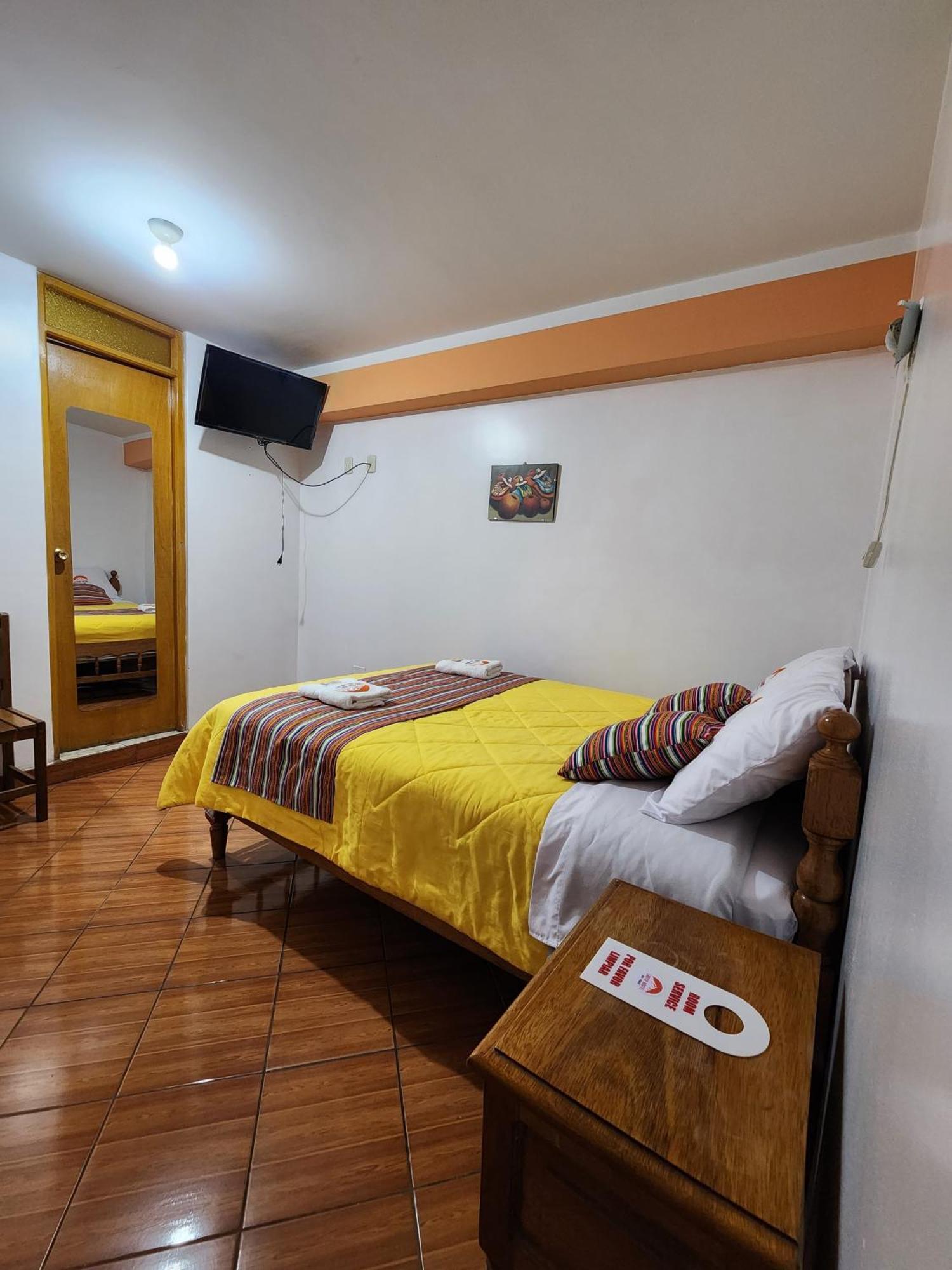 Lhotse Hostel B&B Huaraz  Εξωτερικό φωτογραφία